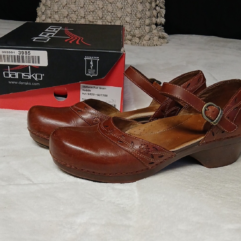 Dansko Women's Brown Leather Mules